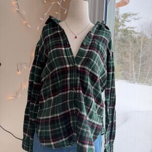American Eagle Flannel Green and Red Small